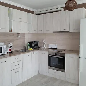 https://bayview-apartments-todorov.burgashotels.net