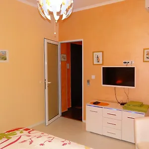 Orange Flower 1 Appartement