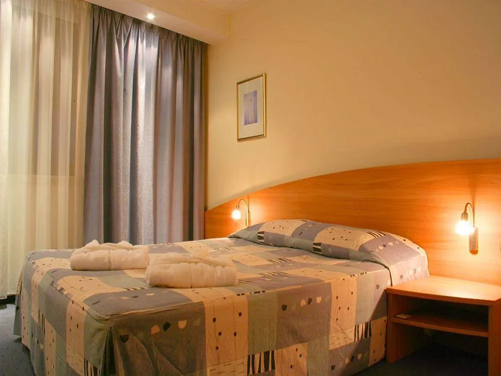 Triada Hotel Sofía